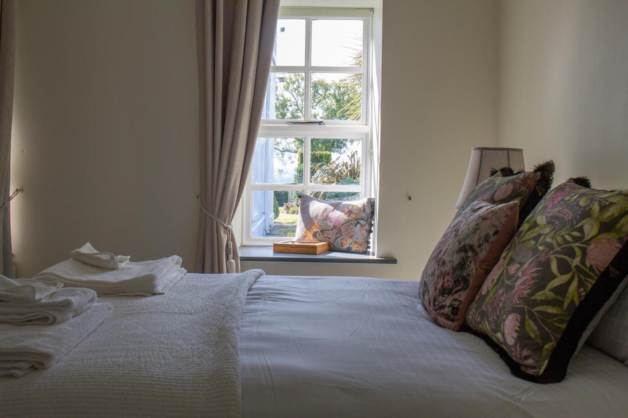Hill House Lodge Sleeps 6 Overlooking The Rock Of Cashel Cashel  Esterno foto