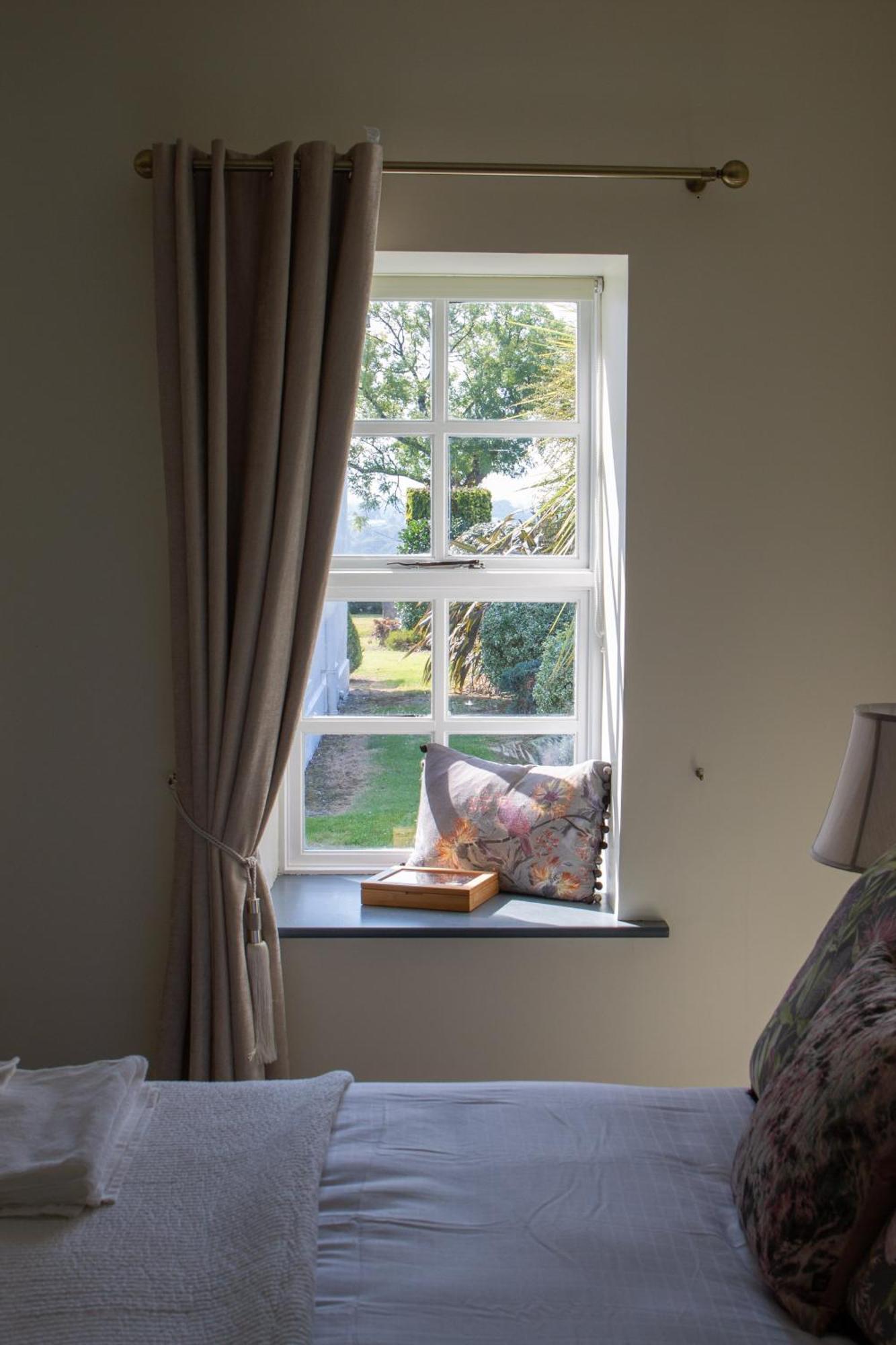 Hill House Lodge Sleeps 6 Overlooking The Rock Of Cashel Cashel  Esterno foto